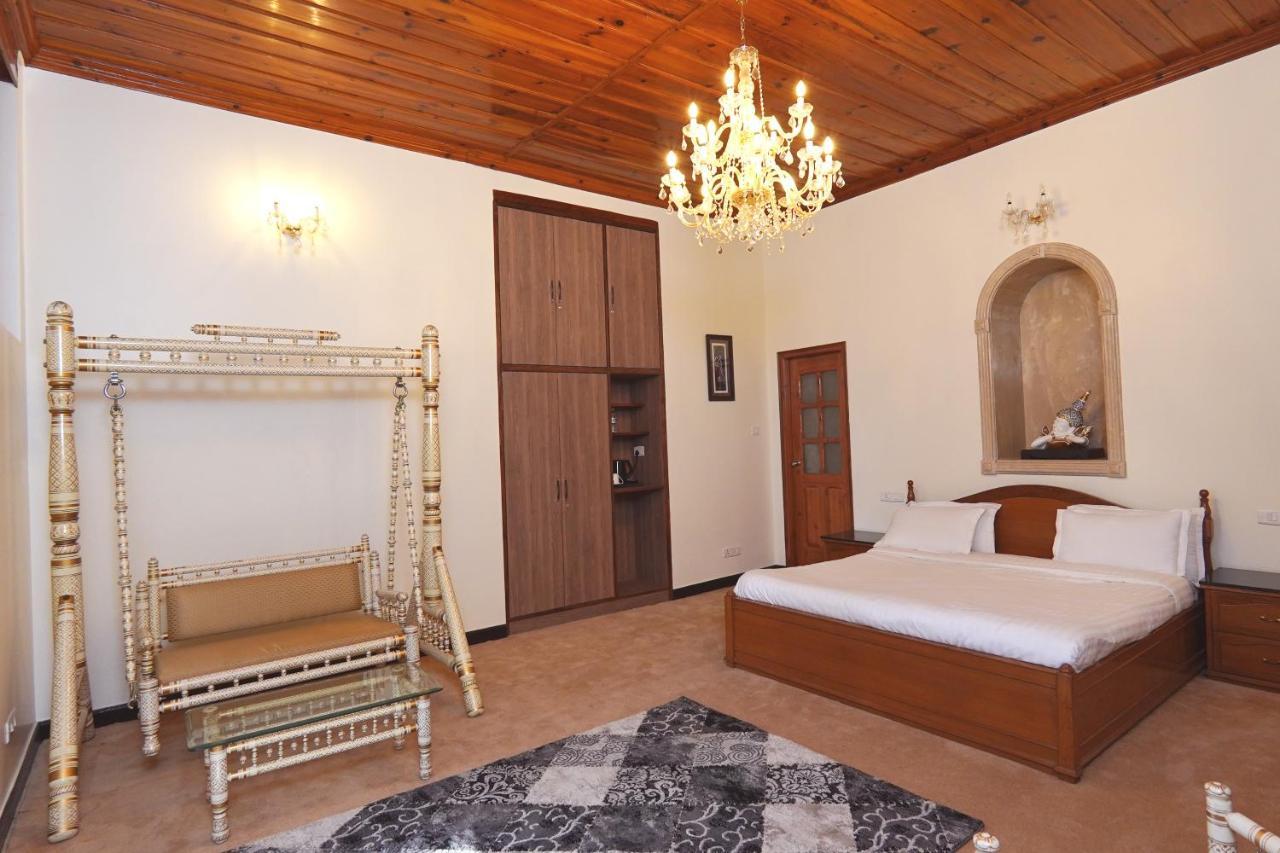 Bed and Breakfast The Edgeworth Šimla Exteriér fotografie