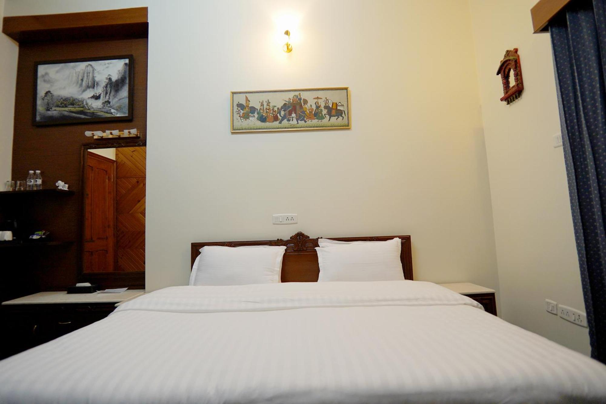 Bed and Breakfast The Edgeworth Šimla Exteriér fotografie